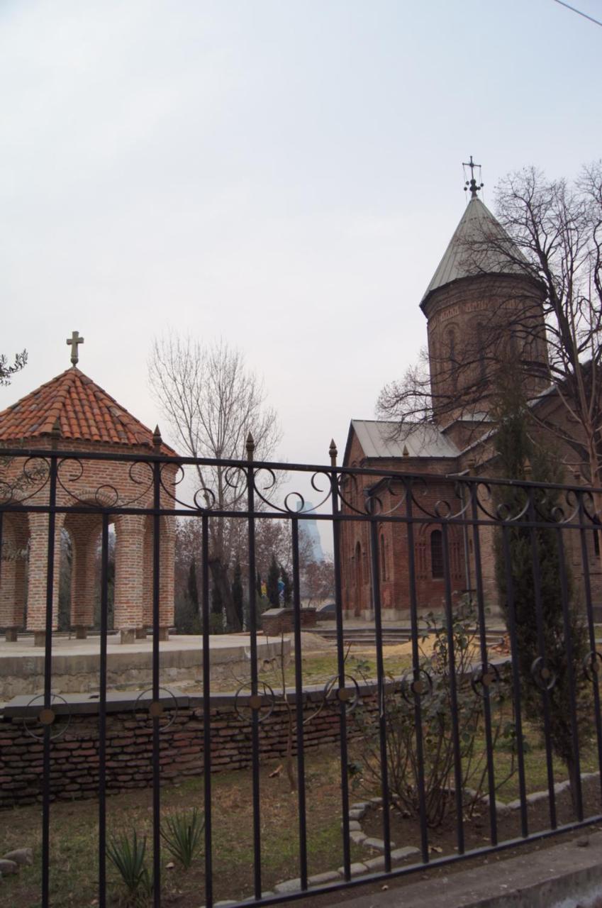 Apartment Near Church Tbilisi Zewnętrze zdjęcie